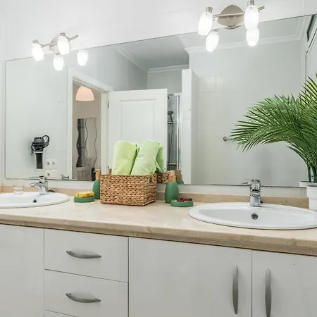 Santa Amalia Ocean View Apartmán Los Cristianos (Tenerife)